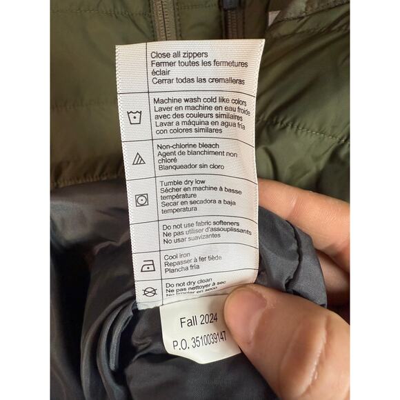 Carhartt Mens Rain Defender Army Green Nylon Relaxed Fit Puffer Vest - XL - Picture 6 of 8